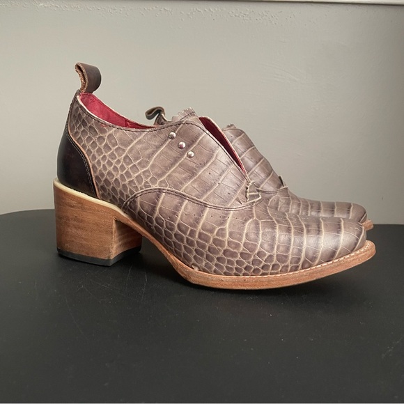 FREEBIRD Sadie Ankle Bootie